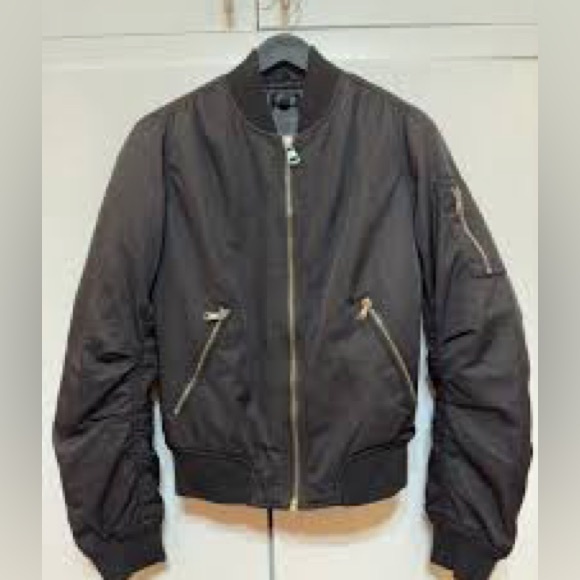 Topshop Jackets & Blazers - T Classic Stylish Black Topshop Bomber Jacket | Size 6